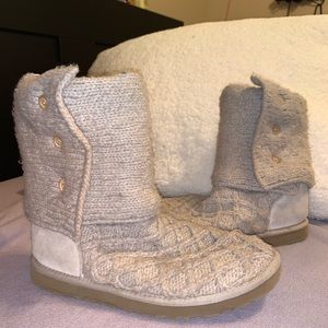 Ugg tan sweater boots